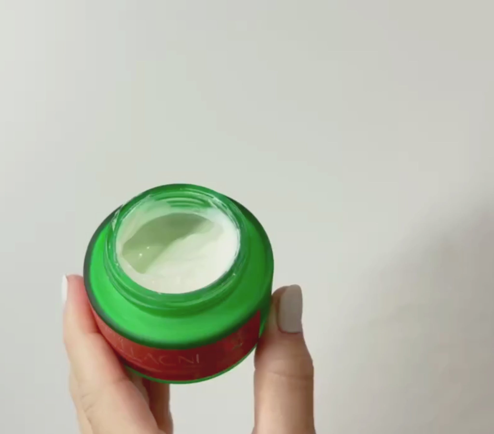 Carregar vídeo: 